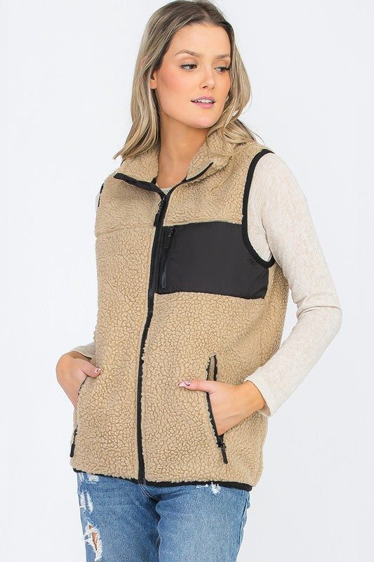 Women’s Sherpa Vest *