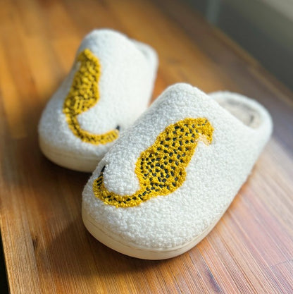 Sitting So Cool Cheetah Lounge Slippers *