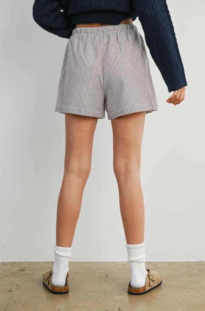 The Weekender Stripe Shorts | Mocha