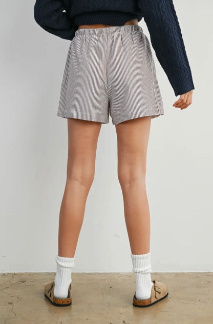 The Weekender Stripe Shorts | Mocha