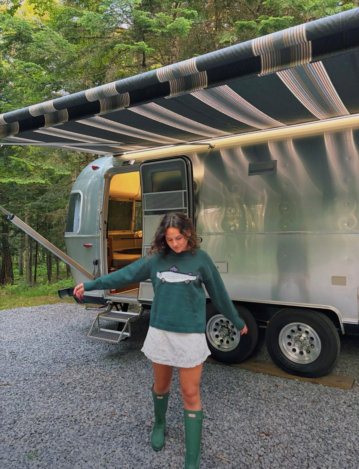 Gone Fishing Sweater | Forest Green