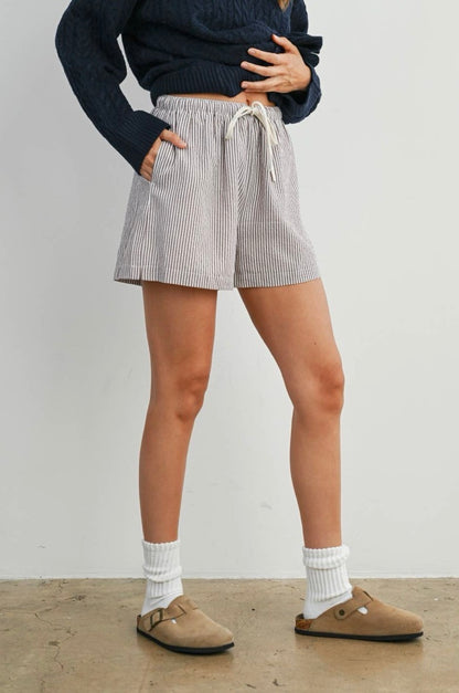 The Weekender Stripe Shorts | Mocha