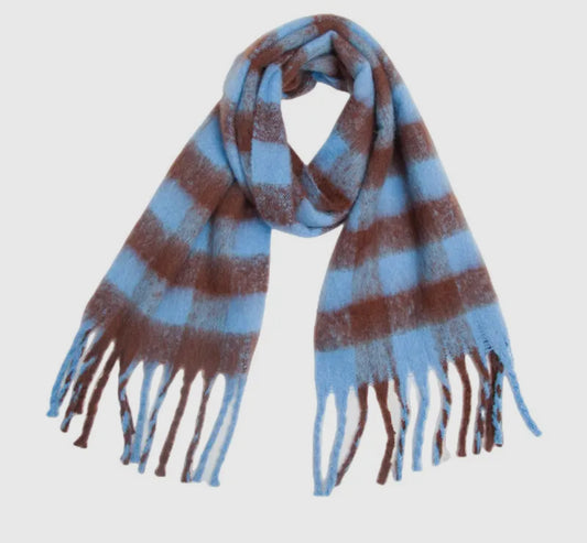 Chunky Fleece Scarf | Blue & Brown