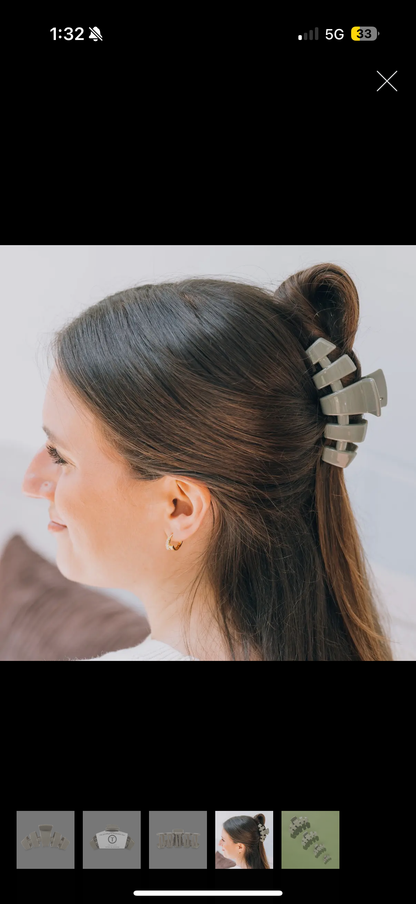 Classic Hair Clip | Medium | Sage It Ain't So