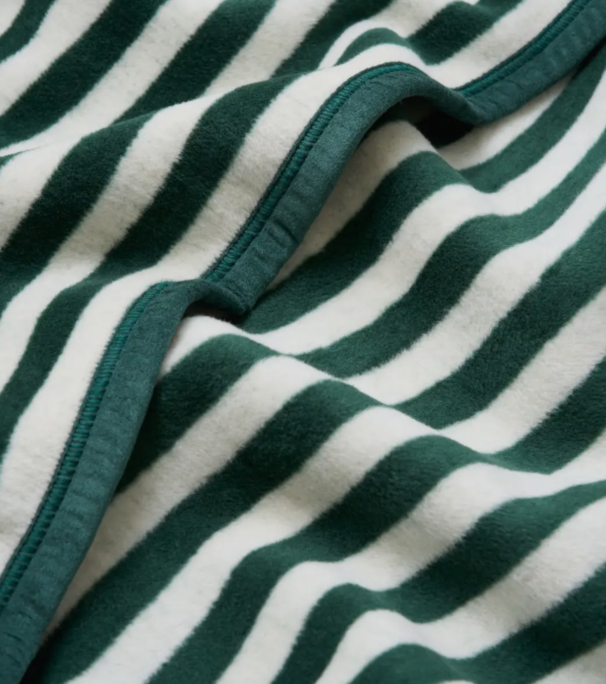 Evergreen Midi Blanket