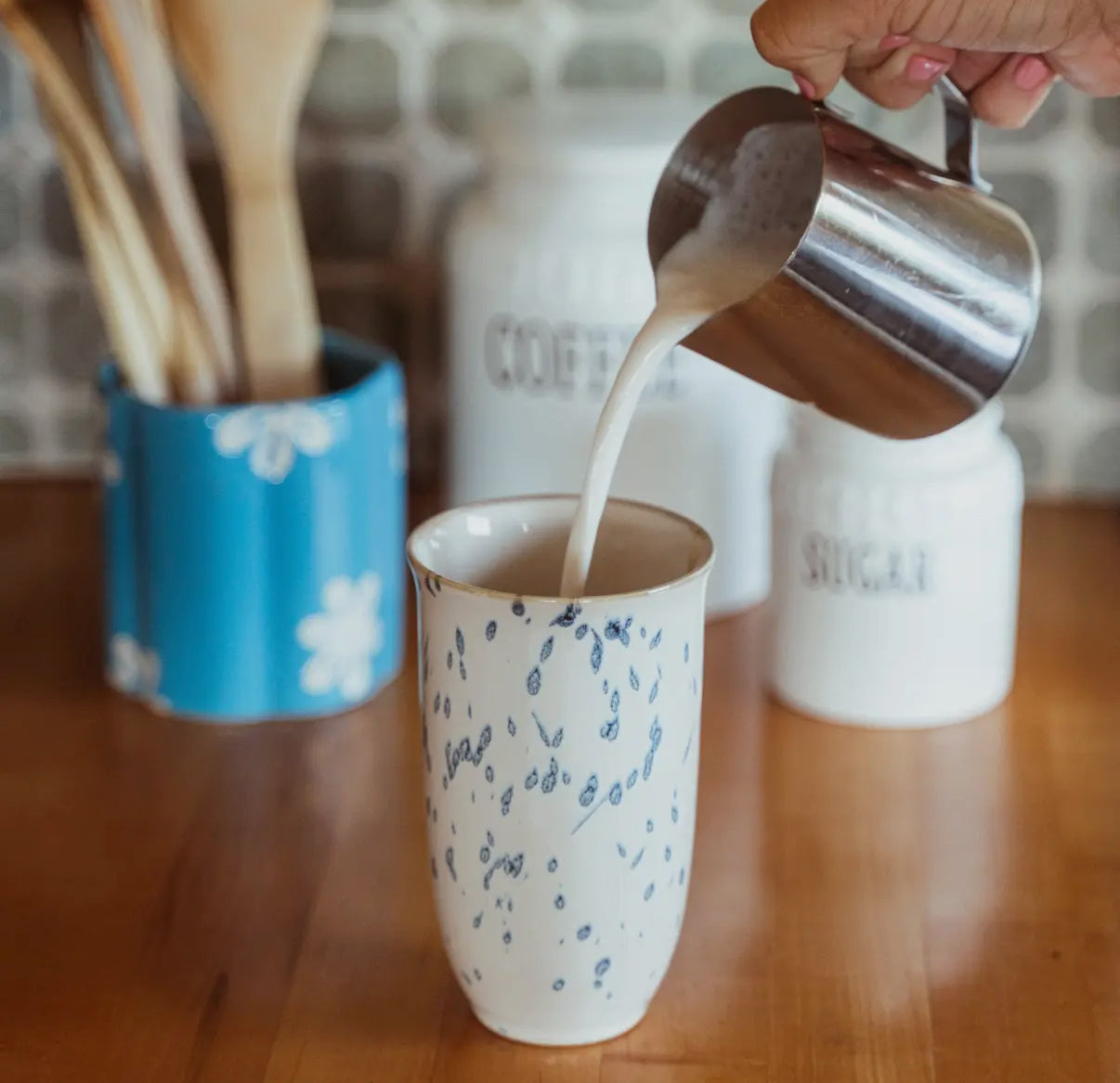 Tupper 16oz Travel Mug