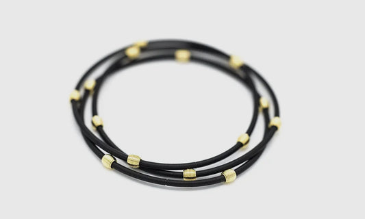 Dia | Matte Black & Gold Beaded Bracelets